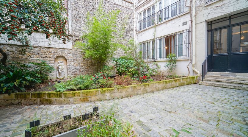 Photo of Monsieur Woof