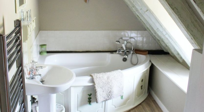 Photo of The Thatcher's Cottage