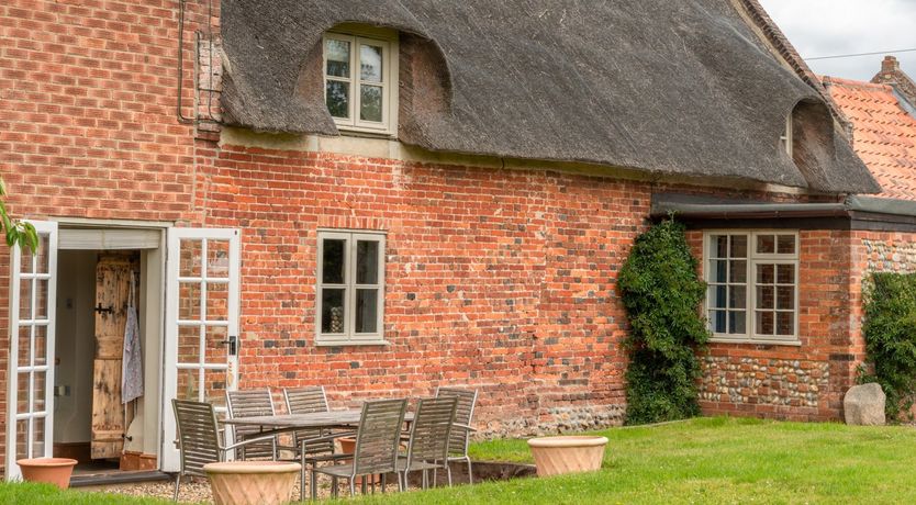 Photo of The Thatcher's Cottage