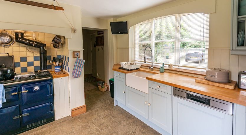 Photo of The Thatcher's Cottage