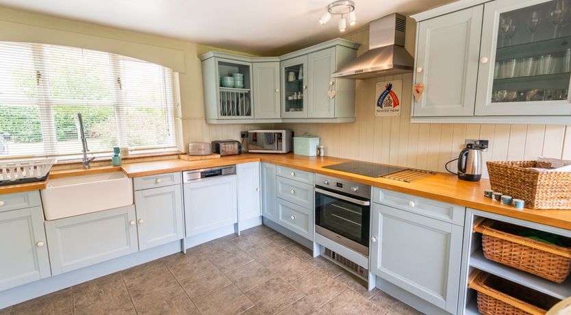 Photo of The Thatcher's Cottage