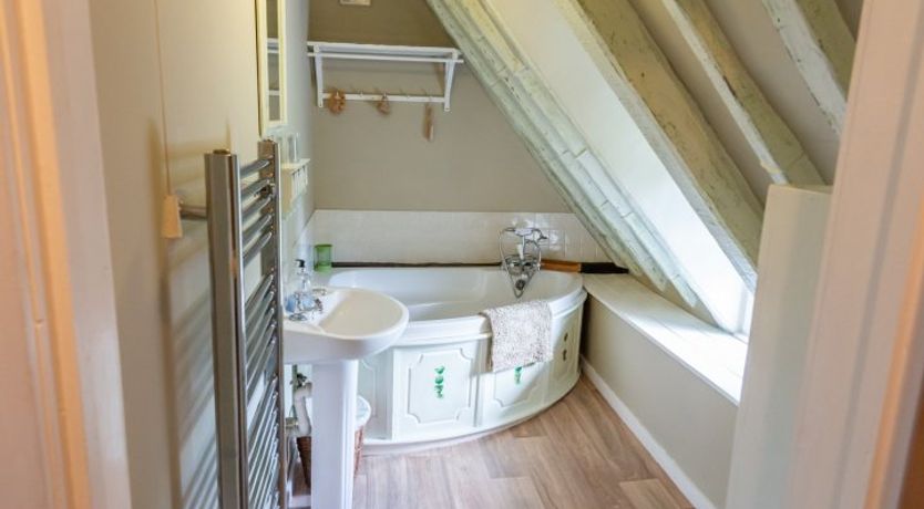 Photo of The Thatcher's Cottage