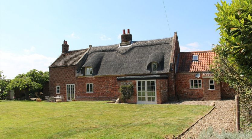 Photo of The Thatcher's Cottage