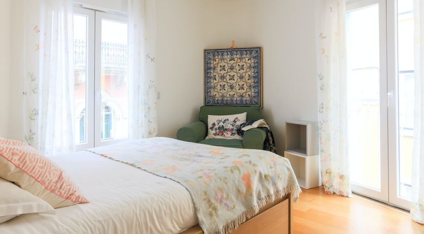 Photo of Flower Square