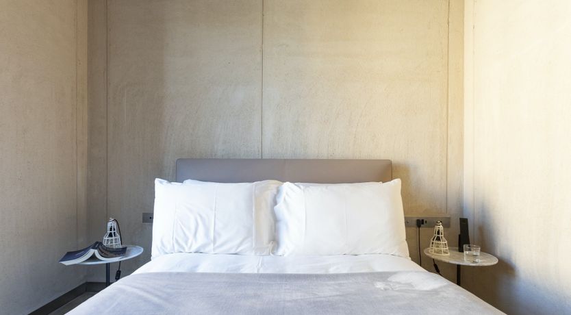 Photo of Mirror Autumn