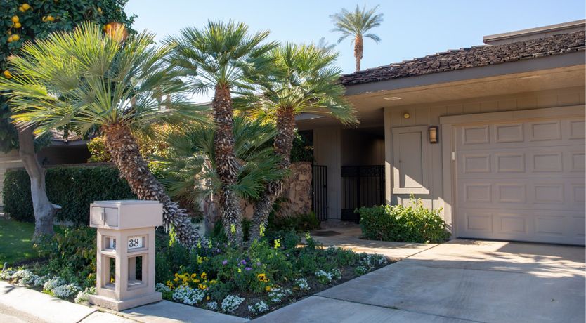 Photo of Outback Sunrise