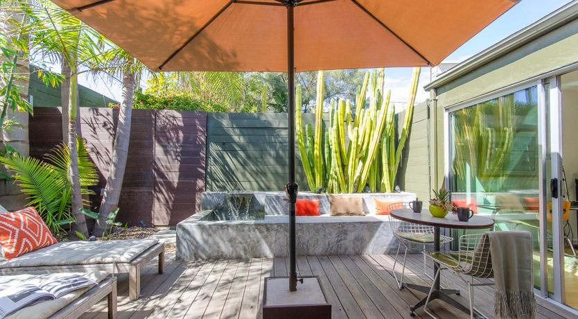 Photo of Modernist Calm