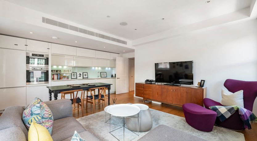 Photo of The Smart Set