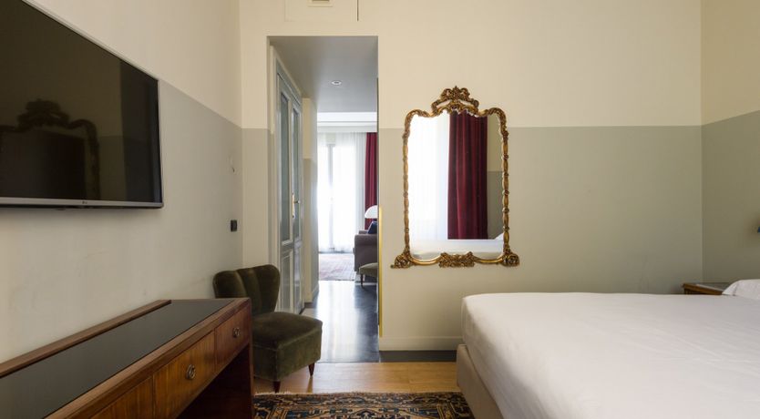 Photo of Vintage Rosa