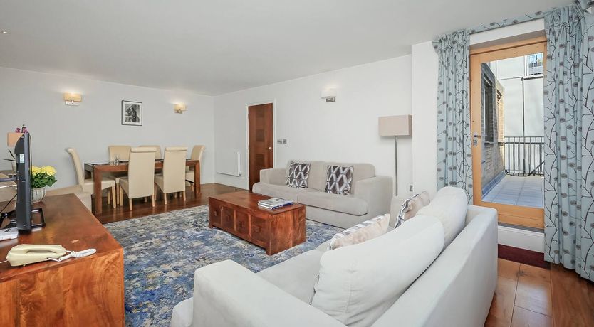 Photo of Apple Crumble