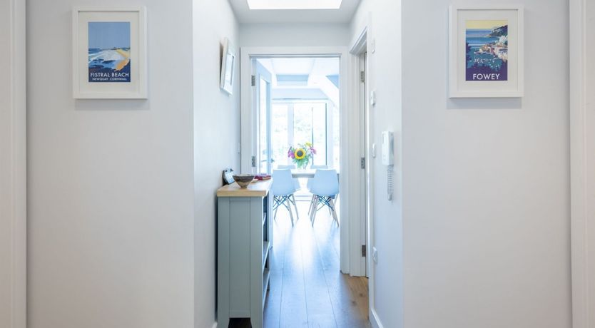 Photo of Local Glamour