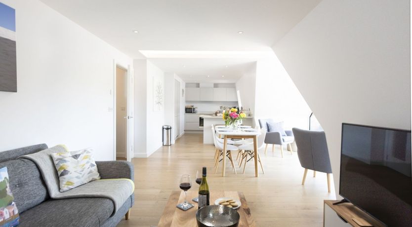 Photo of Local Glamour