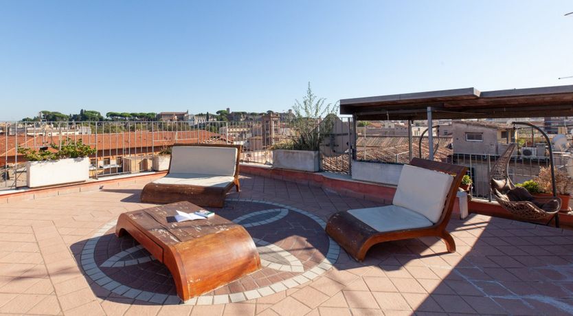 Photo of The Rooster and the Dog