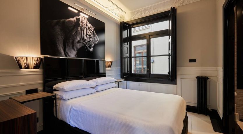 Photo of Balustrades and Balconies