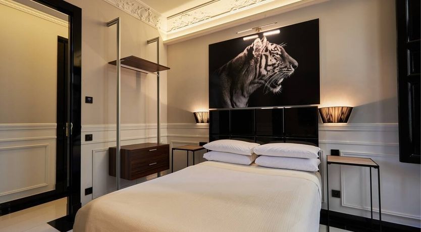 Photo of Balustrades and Balconies