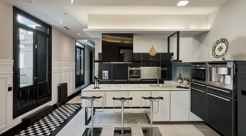 Photo of Balustrades and Balconies