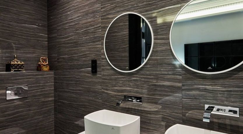 Photo of Balustrades and Balconies