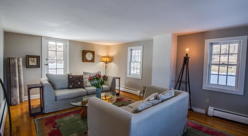 Photo of Doric Detail