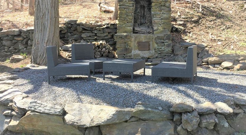 Photo of Doric Detail