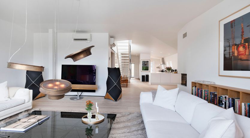 Photo of Master of Light