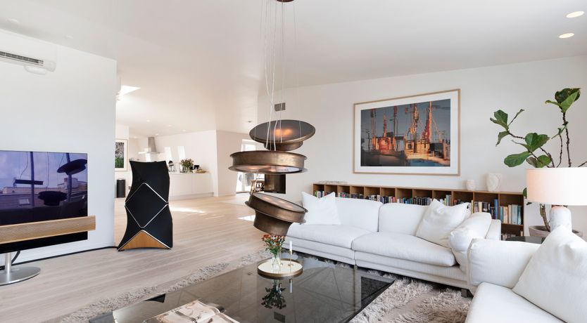 Photo of Master of Light