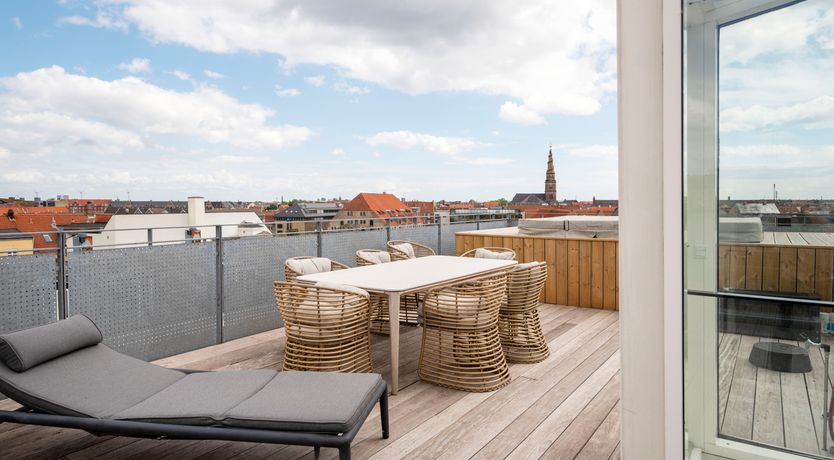 Photo of Master of Light