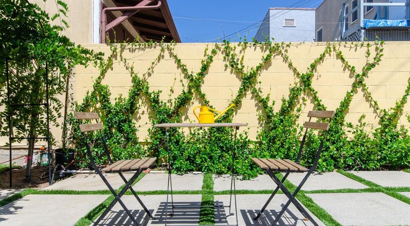 Photo of Crimson Dawn