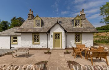Forest's Edge Holiday Cottage