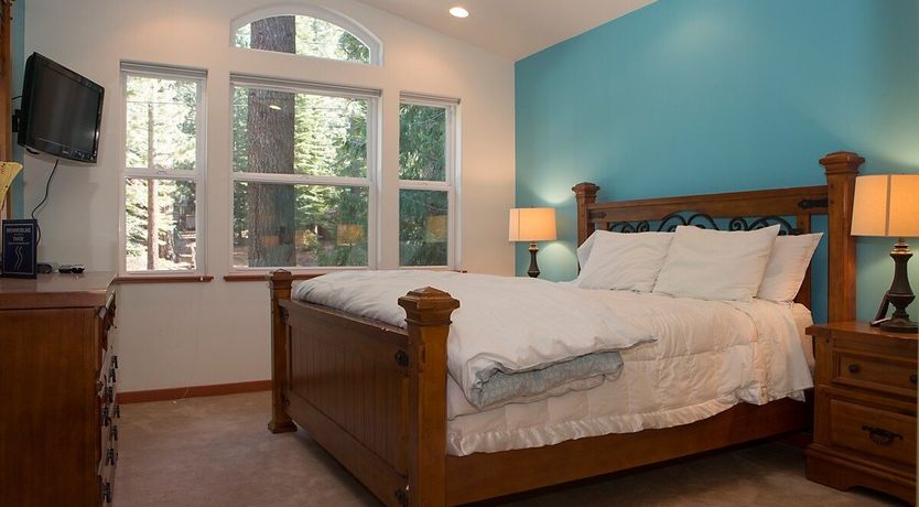 Photo of Soaring Skies