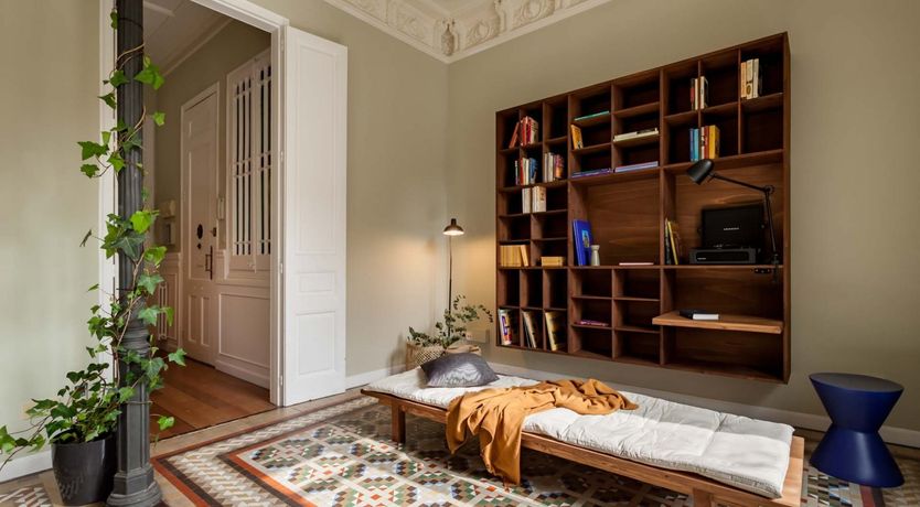 Photo of Spanish Swoon