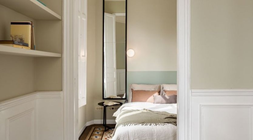 Photo of Spanish Swoon