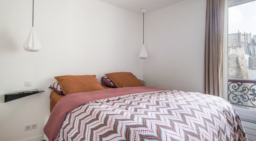 Photo of Eames' Nest