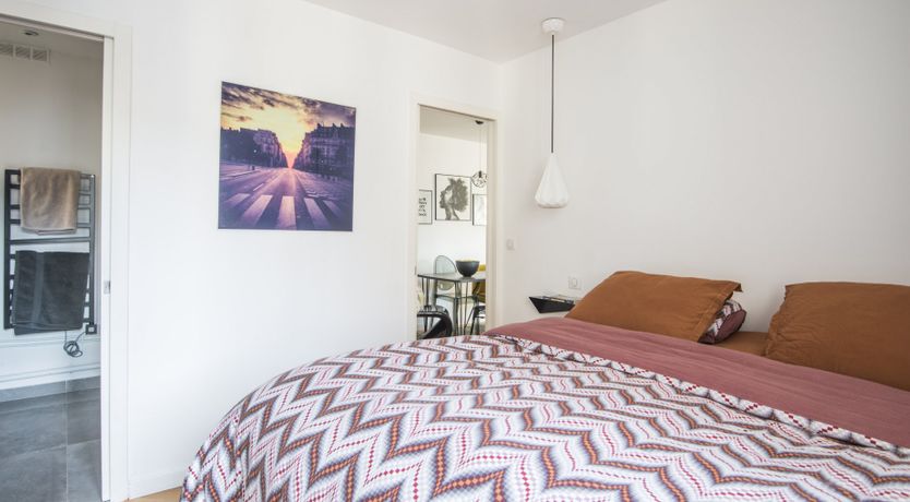 Photo of Eames' Nest