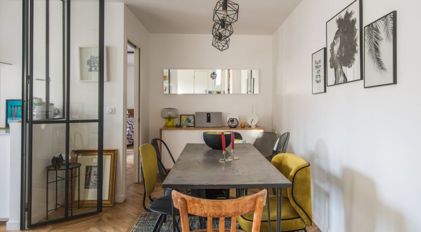 Photo of Eames' Nest