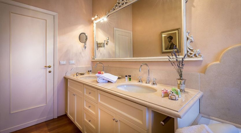 Photo of Hounds Of Medici