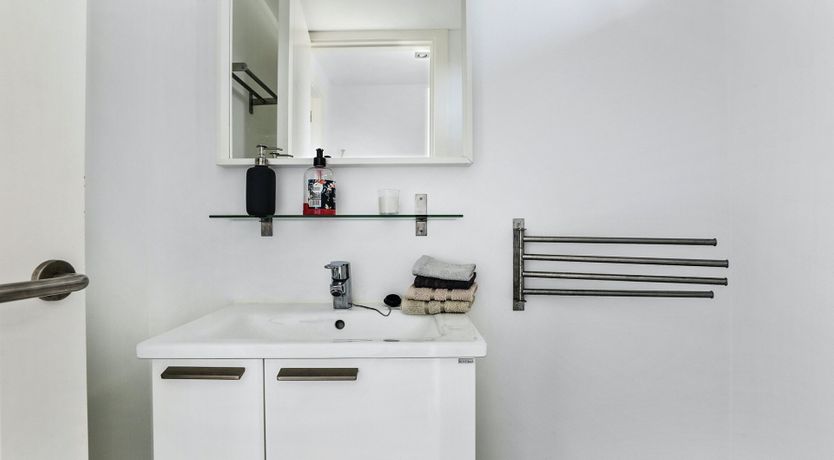 Photo of Port of View