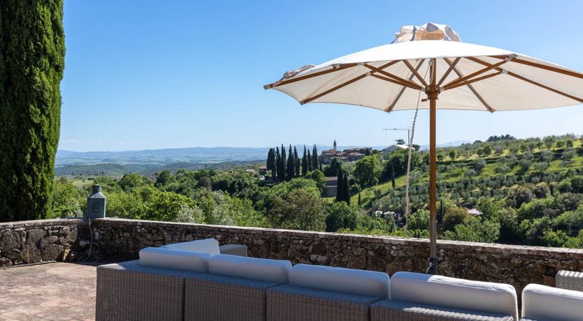 Photo of Chianti Kisses