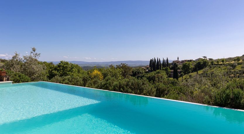 Photo of Chianti Kisses