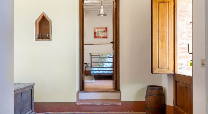 Photo of Chianti Kisses