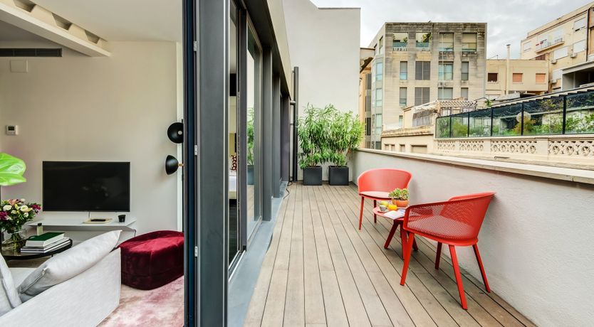 Photo of Taffy Balcony