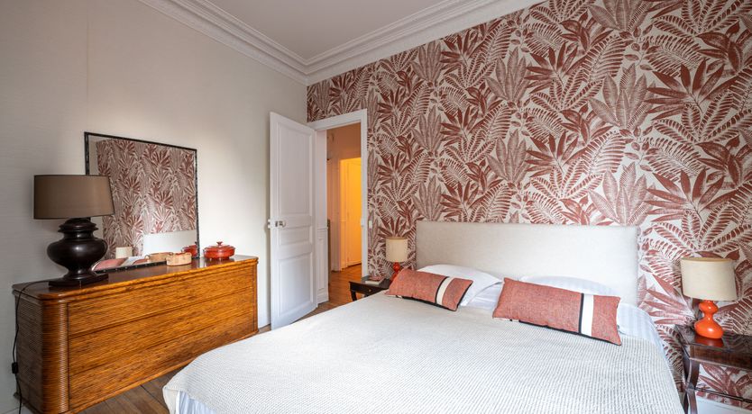 Photo of Amber & Claw