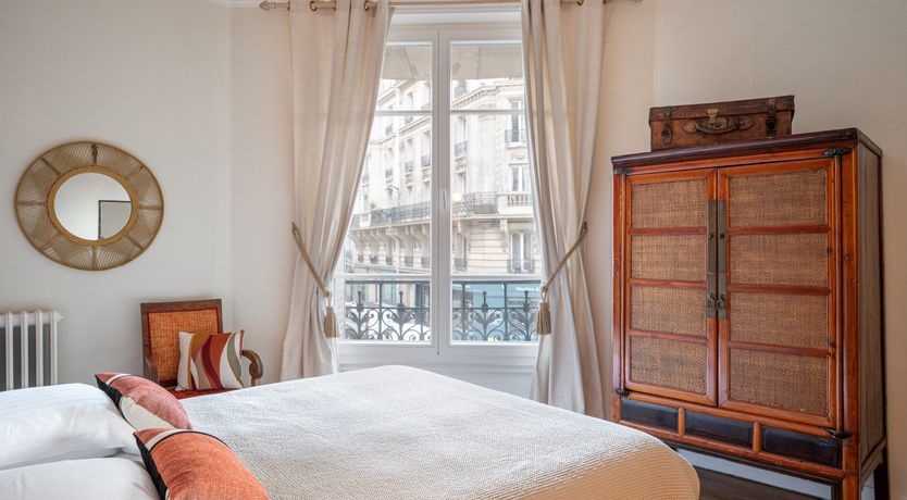 Photo of Amber & Claw