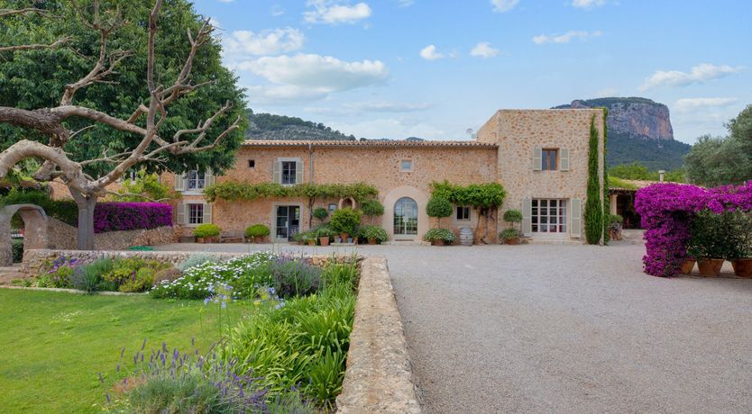 Photo of Earthly Delights