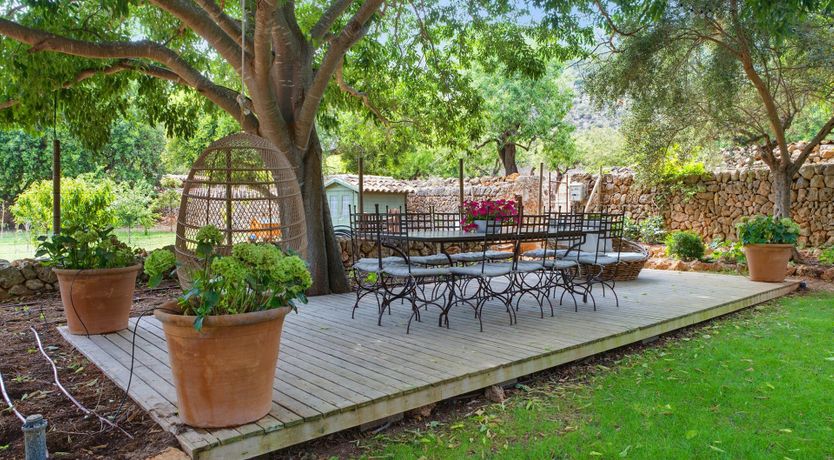 Photo of Earthly Delights