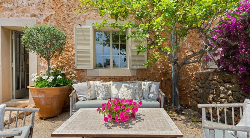 Photo of Earthly Delights