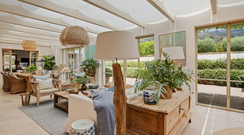 Photo of Earthly Delights