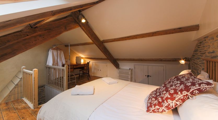 Photo of Beeny Cliff