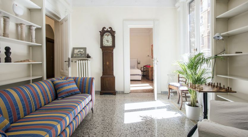 Photo of L'Esploratrice