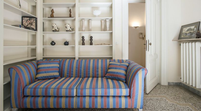 Photo of L'Esploratrice