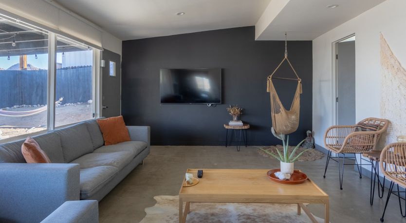 Photo of Mojave Haus